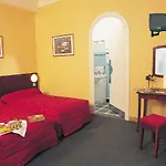 Metropole Hotel Lurdy