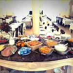 Metropole 3* Lurdy