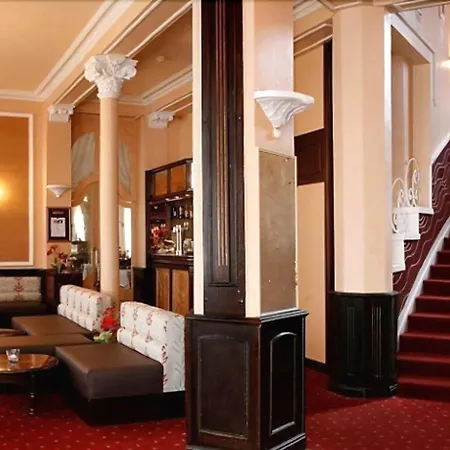 Отель Metropole